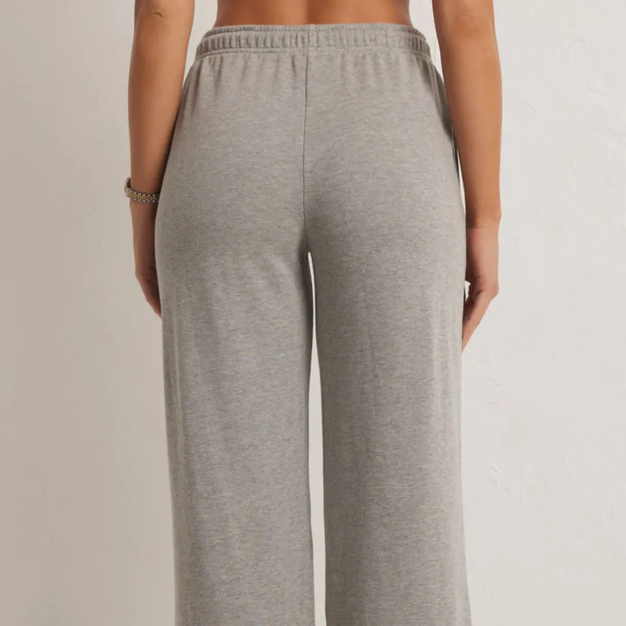 Feeling The Moment Sweatpant (Heather Grey)