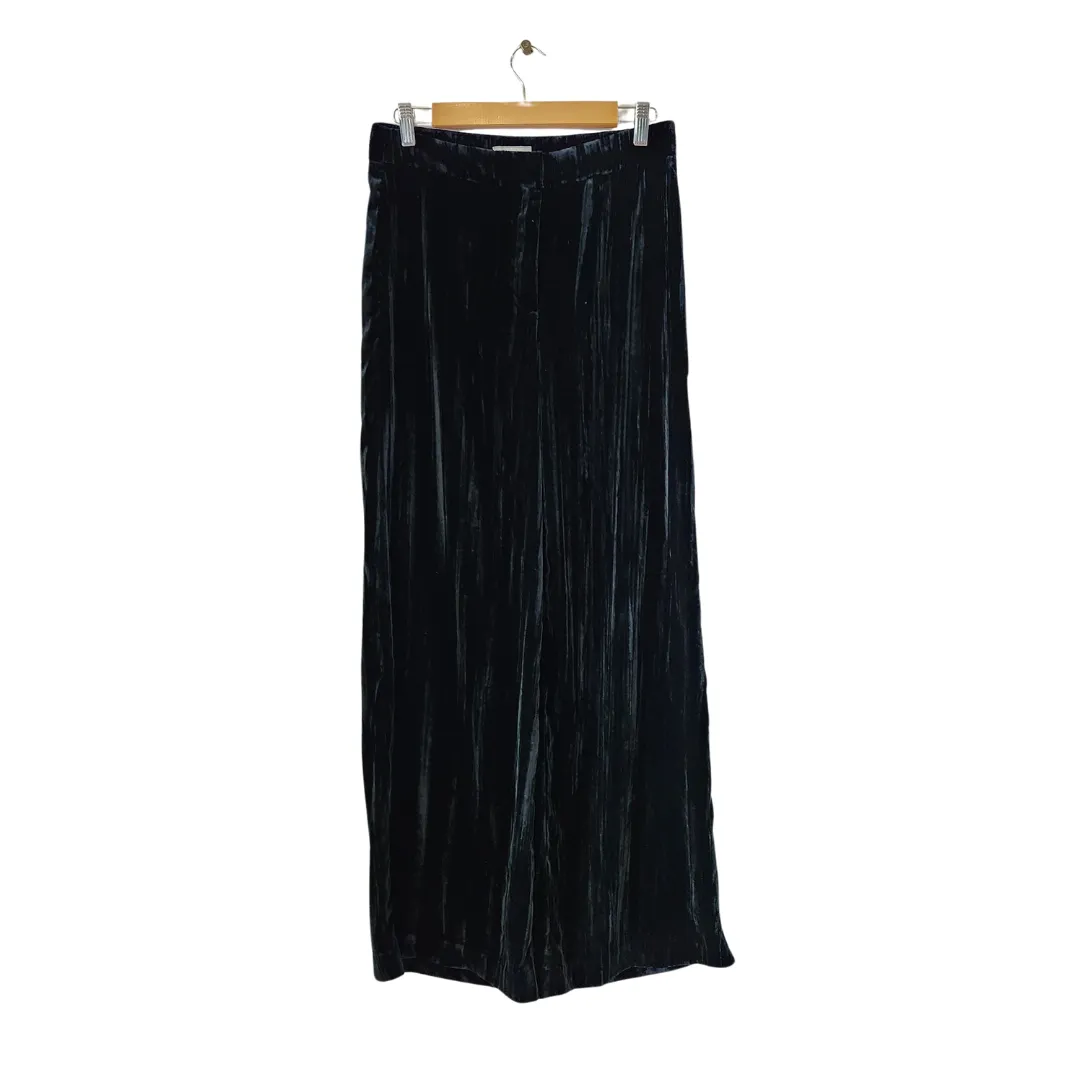 H&M Green Velvet Textured Wide Leg Pants | Gently Used |