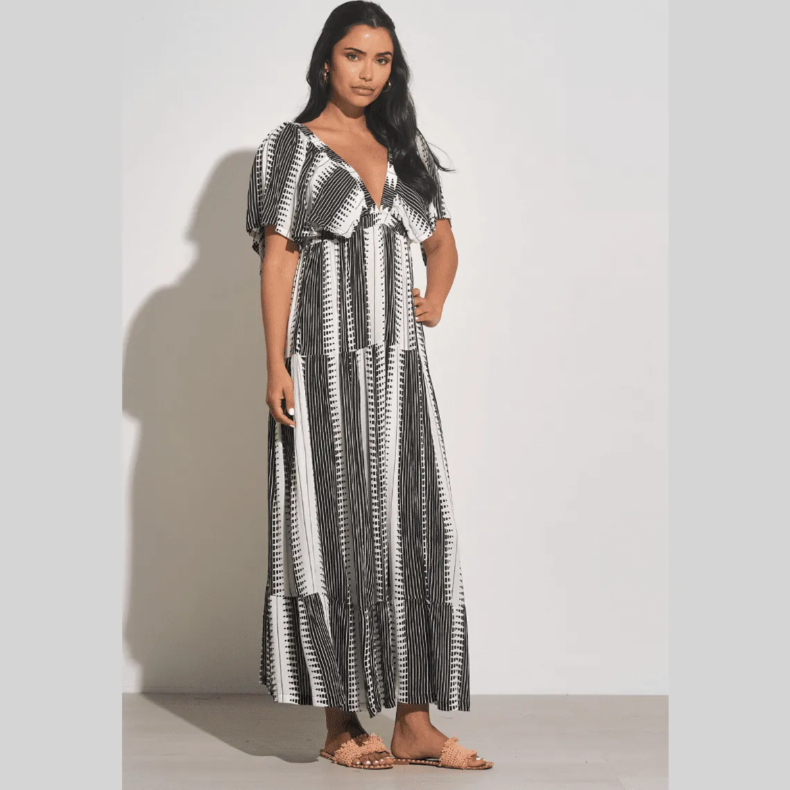 Open Back Maxi Dress in Kenya Black/White