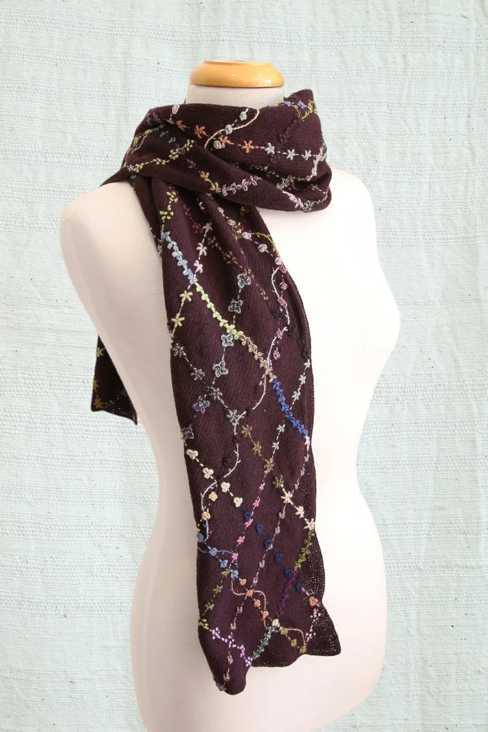 SOPHIE DIGARD LILAS VIGNE CROCHET WOOL SCARF